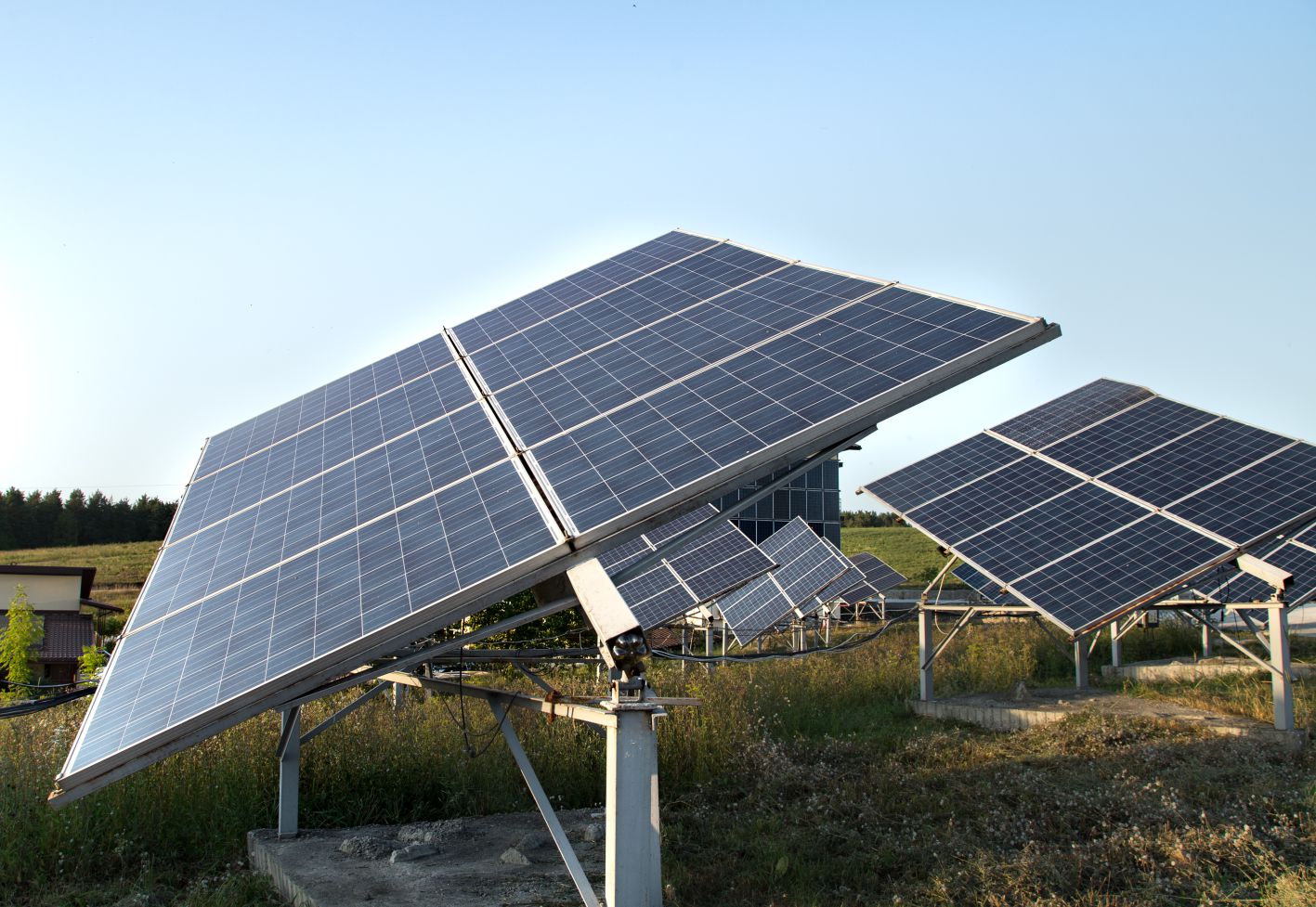 Mini‑Grids, Major Impact: The Case for Hybrid Models